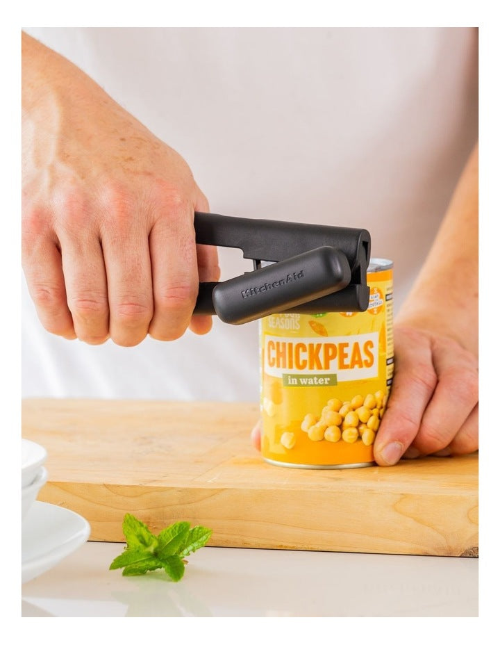 Locking Can Opener in Black