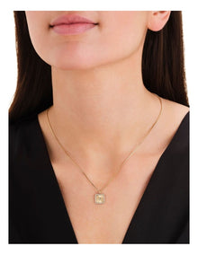 Heart Amulet Necklace in Gold-Tone