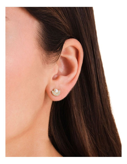 Modern Pearl Circle Stud Earrings in Gold-Tone