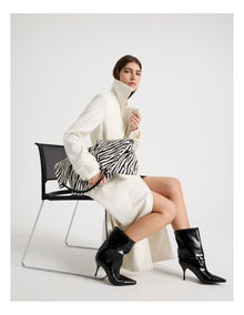 Bree Shoulder Bag in Zebra