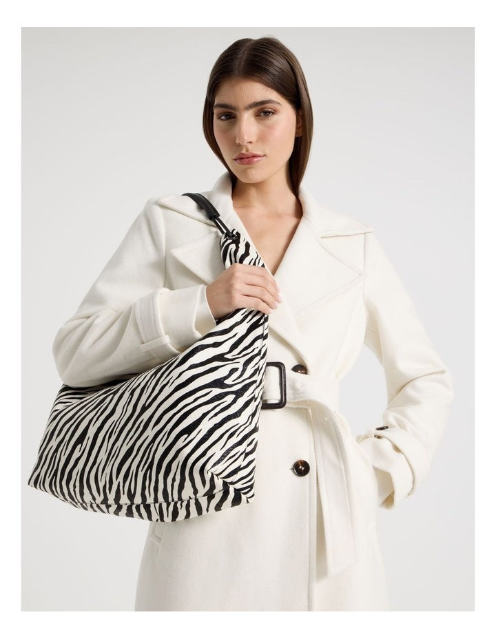 Bree Shoulder Bag in Zebra