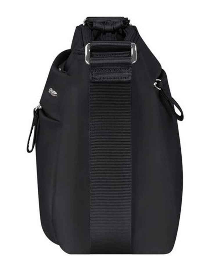 Move 5.0 Horiz. Shoulder Bag+flap In Black