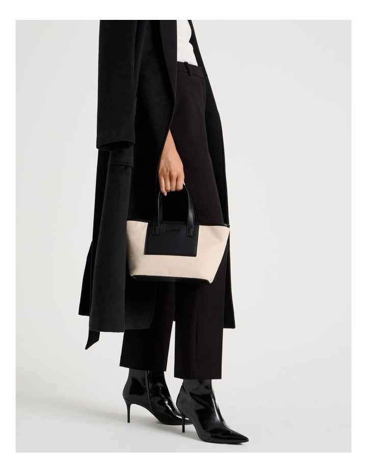 Essen Tote Bag in Stone