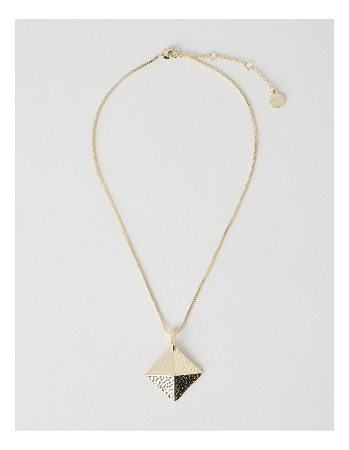 Hammered Pyramid Pendant Necklace in Gold