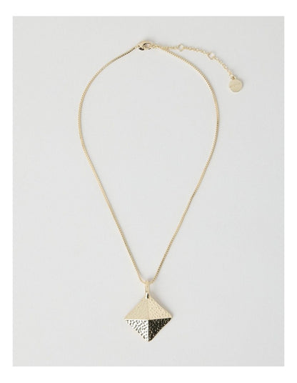 Hammered Pyramid Pendant Necklace in Gold