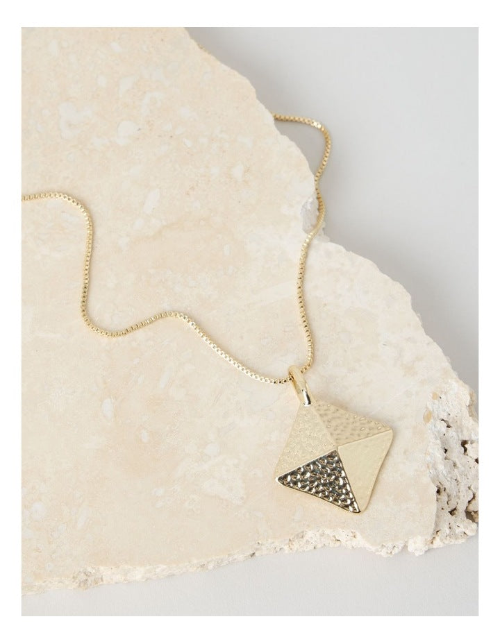 Hammered Pyramid Pendant Necklace in Gold