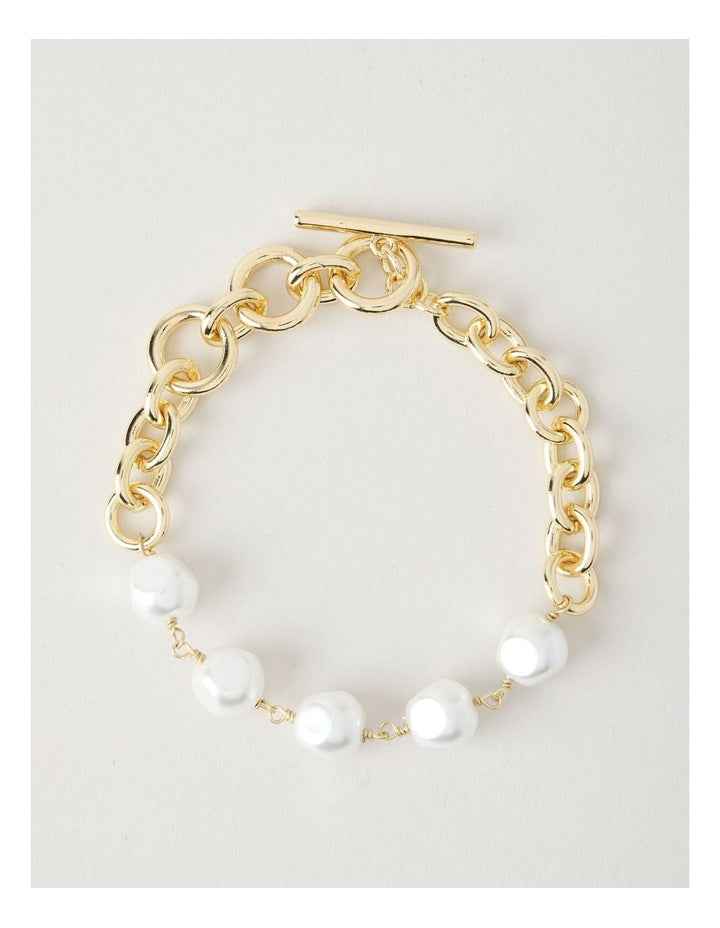 Gold Chain and Pearl Bracelet