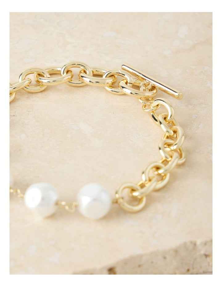 Gold Chain and Pearl Bracelet