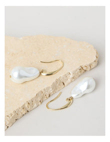 Pearl Drop Earrings