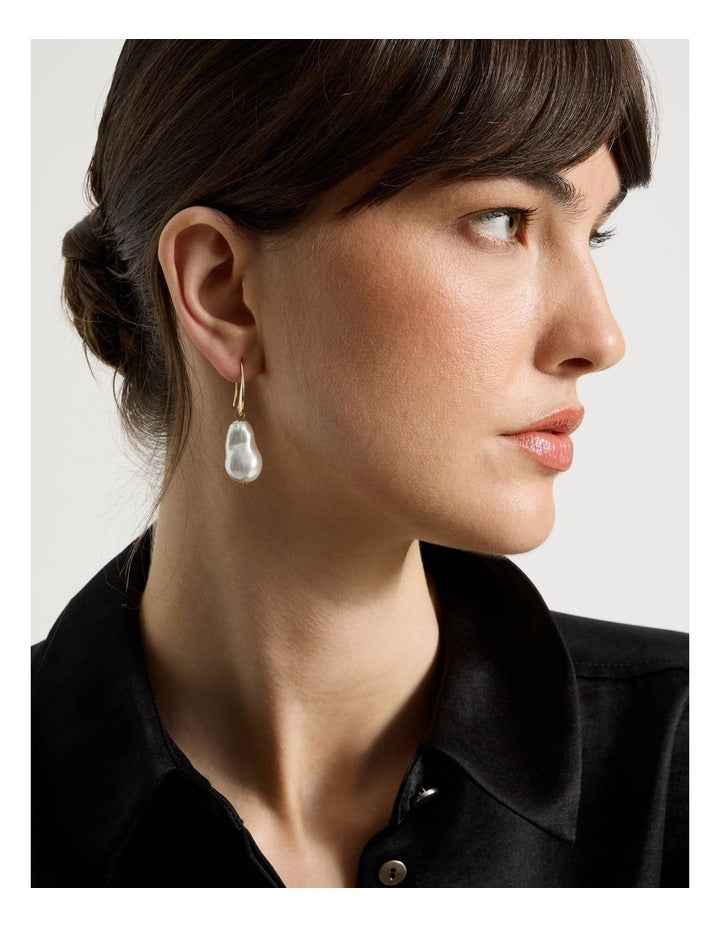 Pearl Drop Earrings