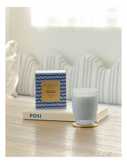 Magnolia Cedarwood Candle 370g