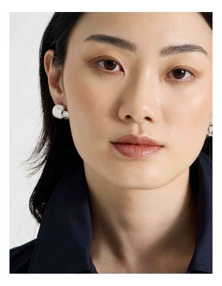 Curved Stud Earrings in Silver