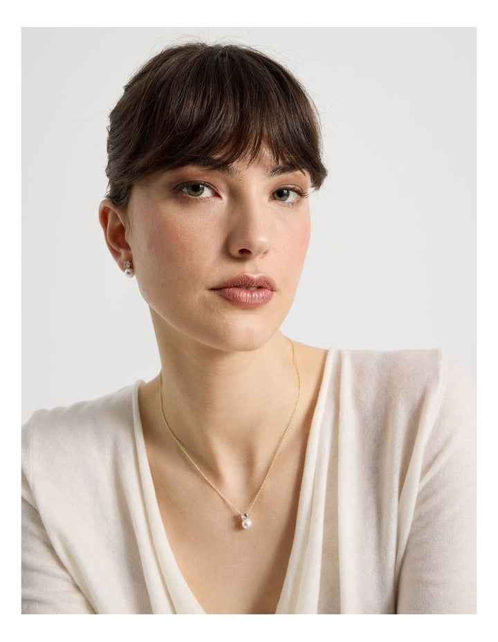 Pearl and Diamante Necklace