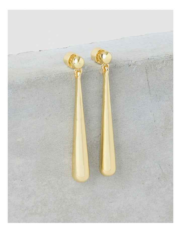 Metal Tear Drop Earring in Gold