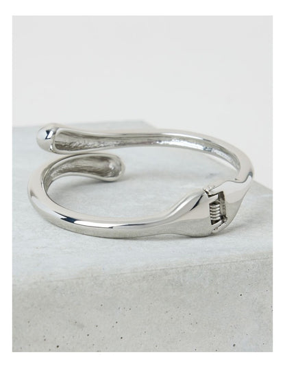 Hinged Bangle in Silver A89295Bw/Silver