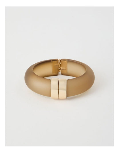 Hinged Bangle in Tannin