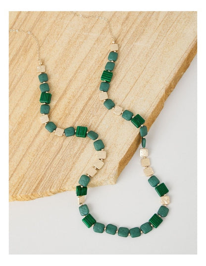 Green Square Bead Long Necklace