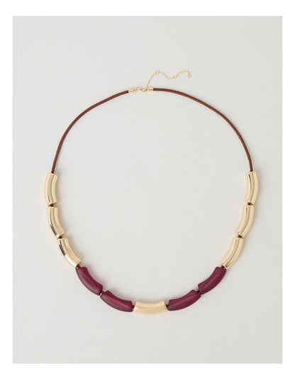 Curved Bead Necklace in Burgundy