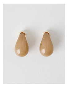 Teardrop Earrings in Tannin