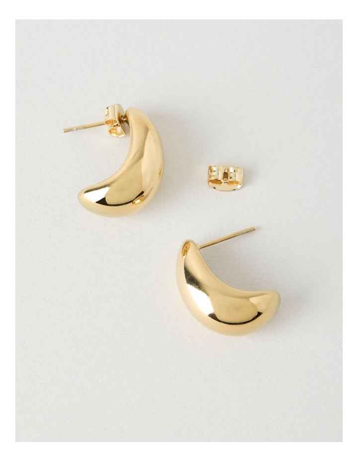 Waterproof Curved Earrings in Gold