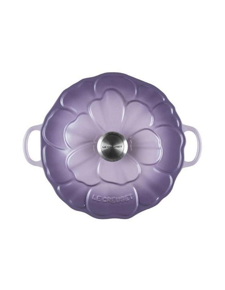 Signature Petal Shallow Casserole 26cm in Bluebell Purple