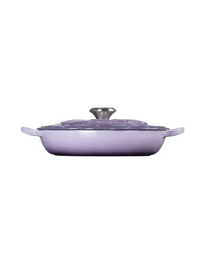 Signature Petal Shallow Casserole 26cm in Bluebell Purple