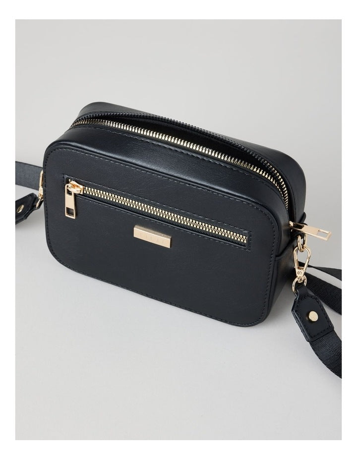 Crossbody Bag in Black