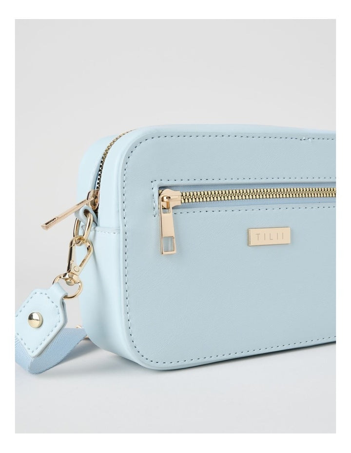 Crossbody Bag in Blue