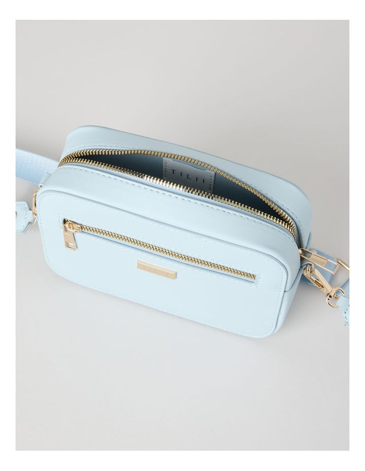 Crossbody Bag in Blue