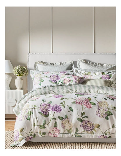 Hydrangea Cotton Sateen Quilt Cover Set in Plum