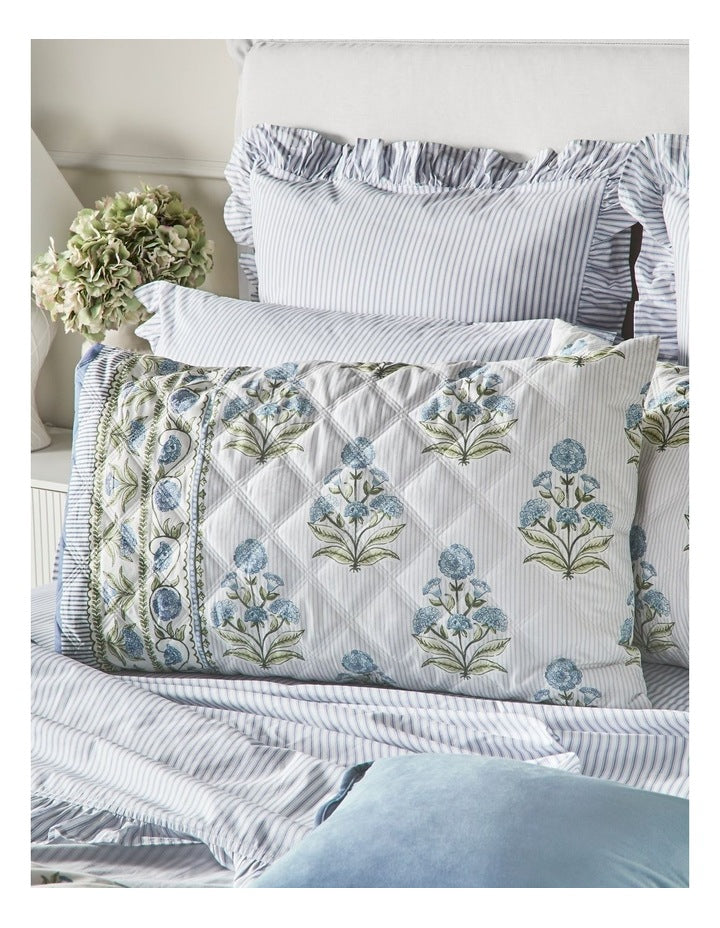 Flora Quilted Cotton Quilt Cover Set in Blue