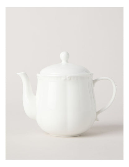 Bella Scalloped Teapot in White