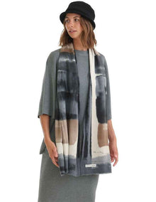 Aisha Scarf in Grey