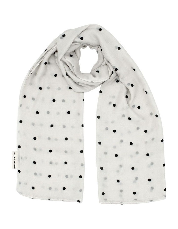 June Light-Weight Scarf in White Cream