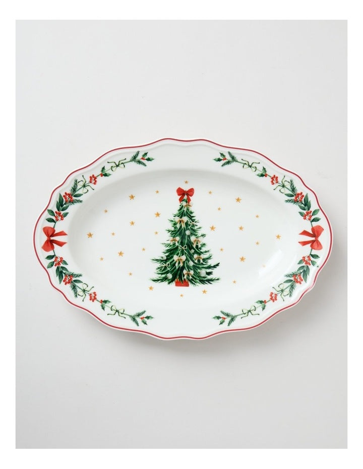 Heirloom Scalloped Oval Platter 35cm