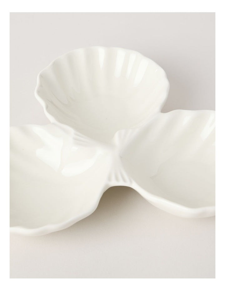 Nautilus Trio Shell Dish 24.8cm in White