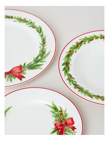 Heirloom Christmas Wreath 12pc Dinner Set