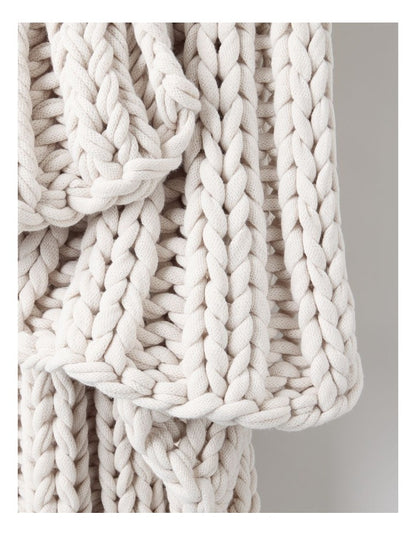 Chunky Knit Throw in Natural