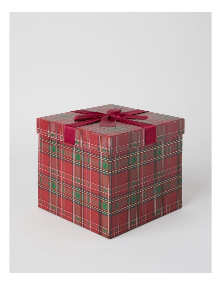 Heirloom Christmas Tartan Large Gift Box in Red: 21cm