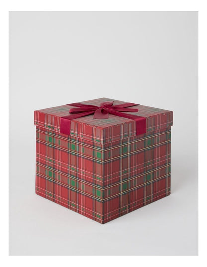 Heirloom Christmas Tartan Large Gift Box in Red: 21cm