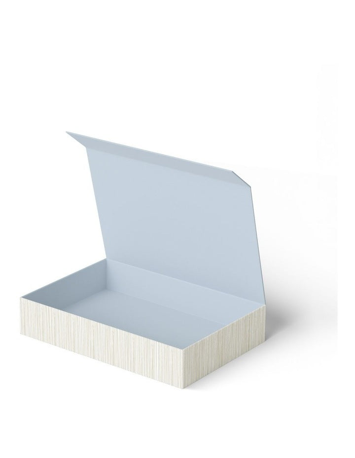 Medium Magnetic Gift Box in Botanic On White