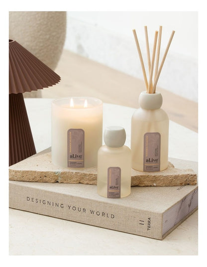 Soy Candle Raspberry Blossom & Juniper 300g