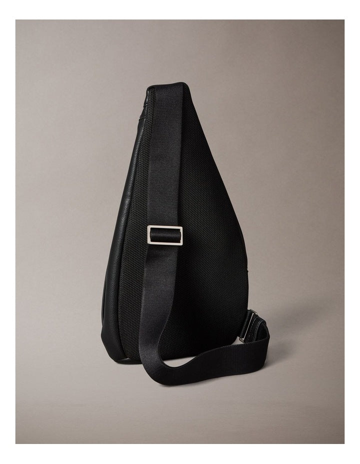 Raised North-south Sling Bag in Black