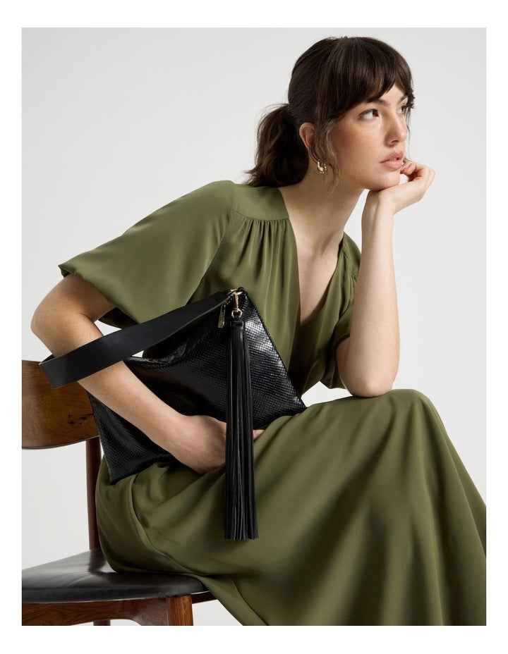 Chloe Shoulder Bag in Black