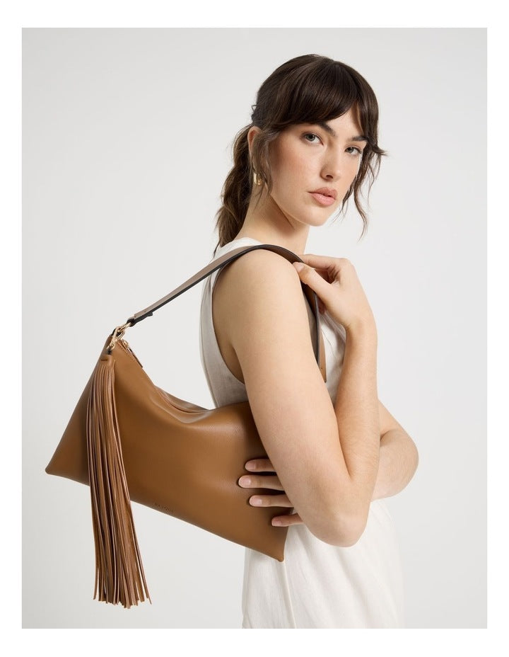 Chloe Shoulder Bag in Tan