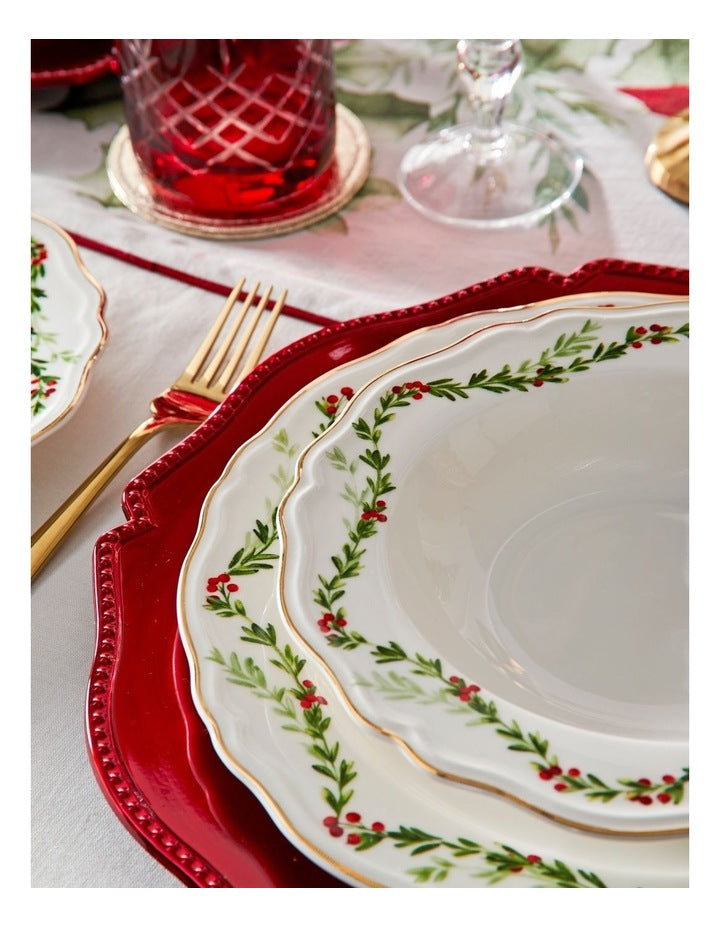 Heirloom Christmas Holly Berry 12pc Dinner Set