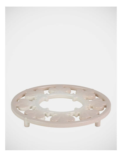 Fleur de Lis Trivet 20cm in Cream