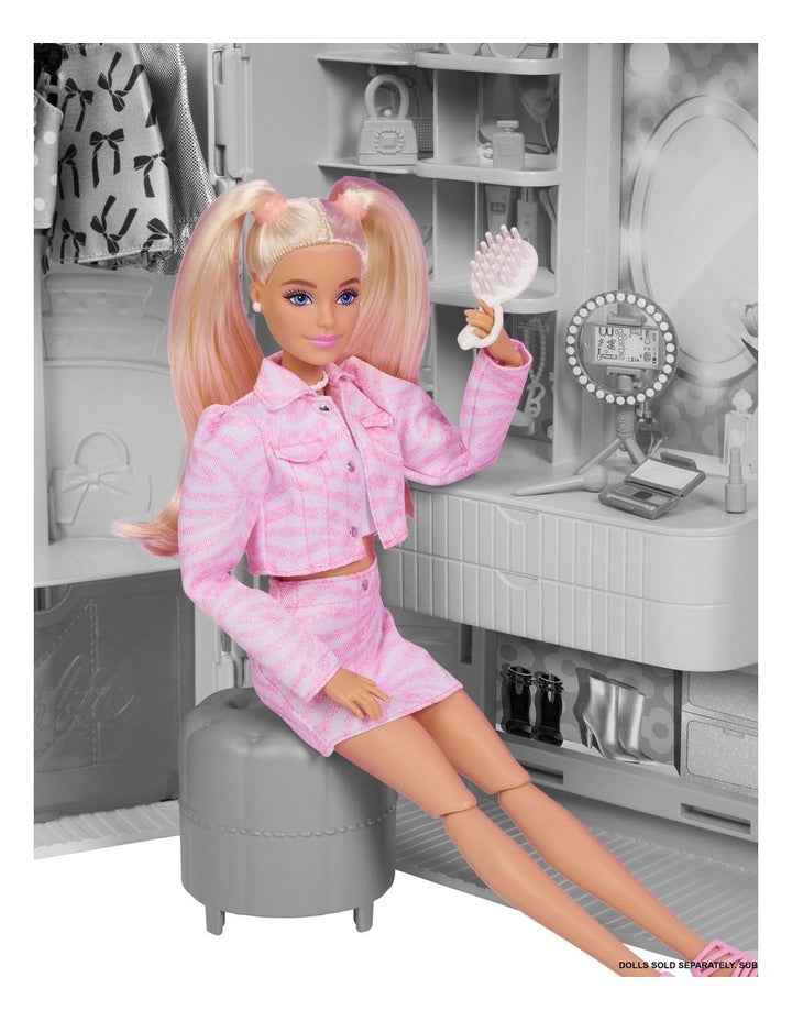 Barbie Closet with Spin & Style Feature, Vanity, Ottoman, 4 Fashions, 20+ Pieces, Portable Storage