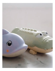 Water Squirters Dolphin Pastel Lilac