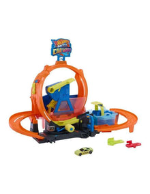 Hot Wheels City Mega Loop Car Wash Playset & 1 Hot Wheels Color Shifters in 1:64 Scale